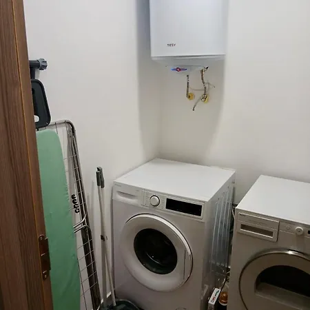 Raya - Apartmant In Plovdiv, With Private Parking דירה פלובדיב