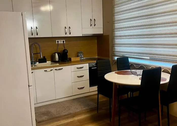 Raya - Apartmant In Plovdiv, With Private Parking Apartamento